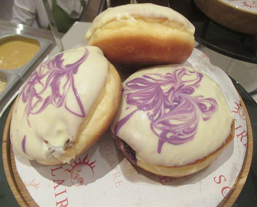 Blueberry Cheesecake Donuts