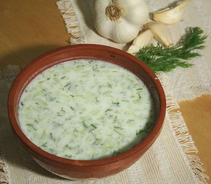 Tarator (Cold Cucumber Soup)