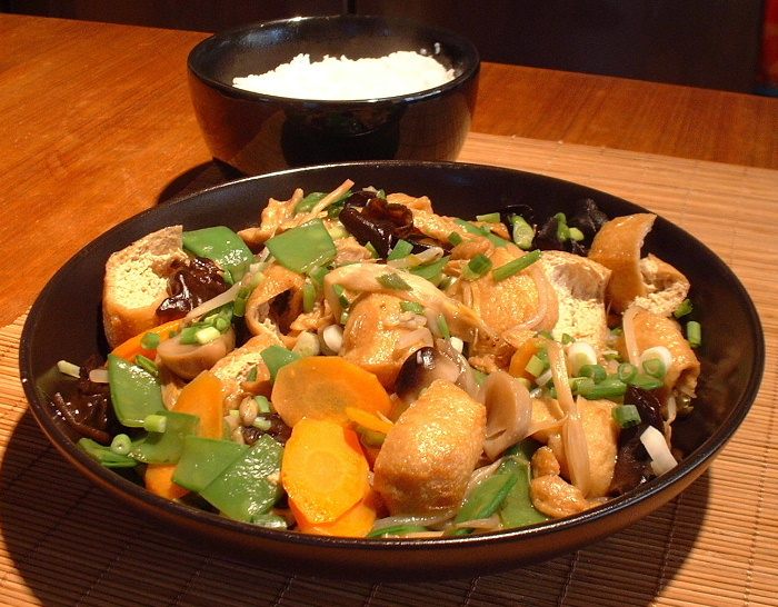 Marinated sesame tofu stir-fry