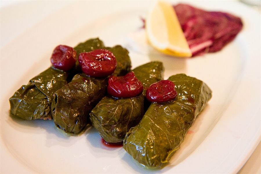 Yalanji (vegetarian vine leaves)